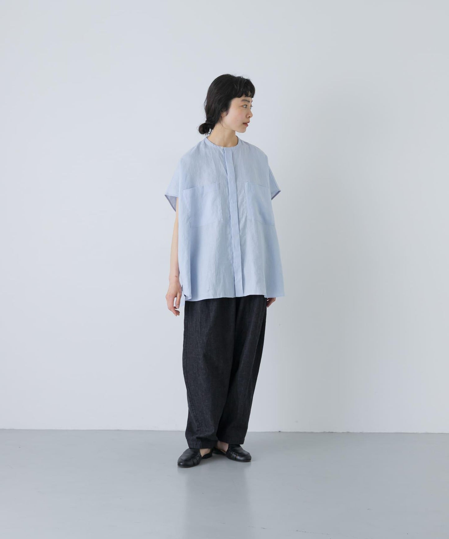 亞麻雙口袋法式襯衫