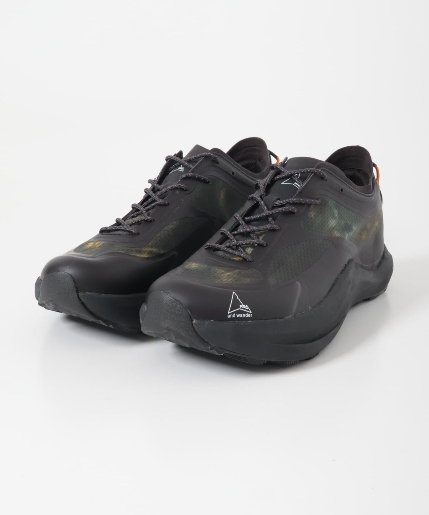 and wander ROA SELLA CAMOUFLAGE