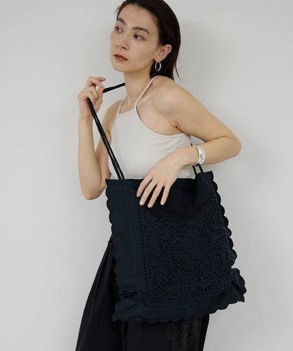 Dhritië 剪花蕾絲包