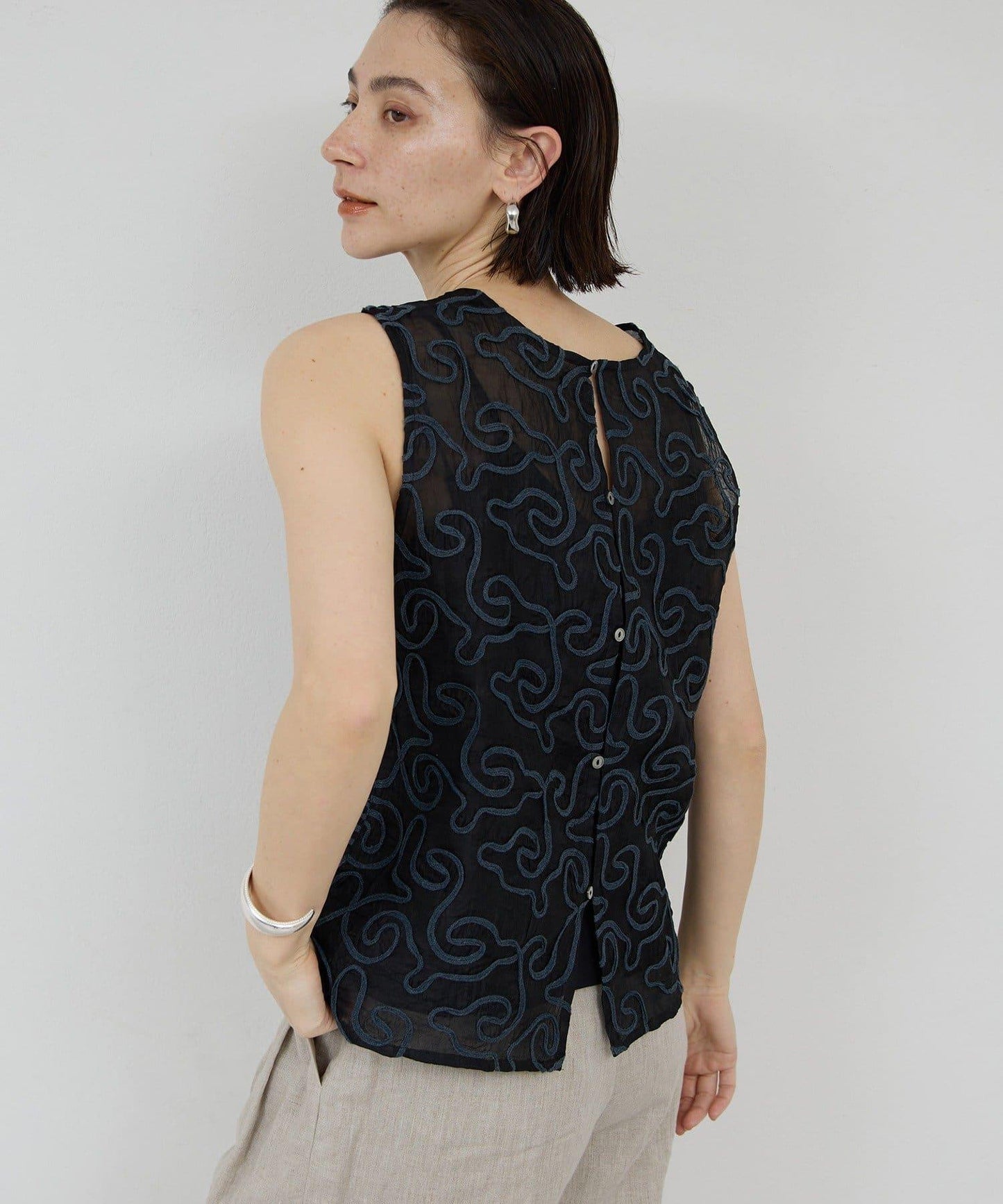 Dhritië 線繩刺繡 吊帶上衣