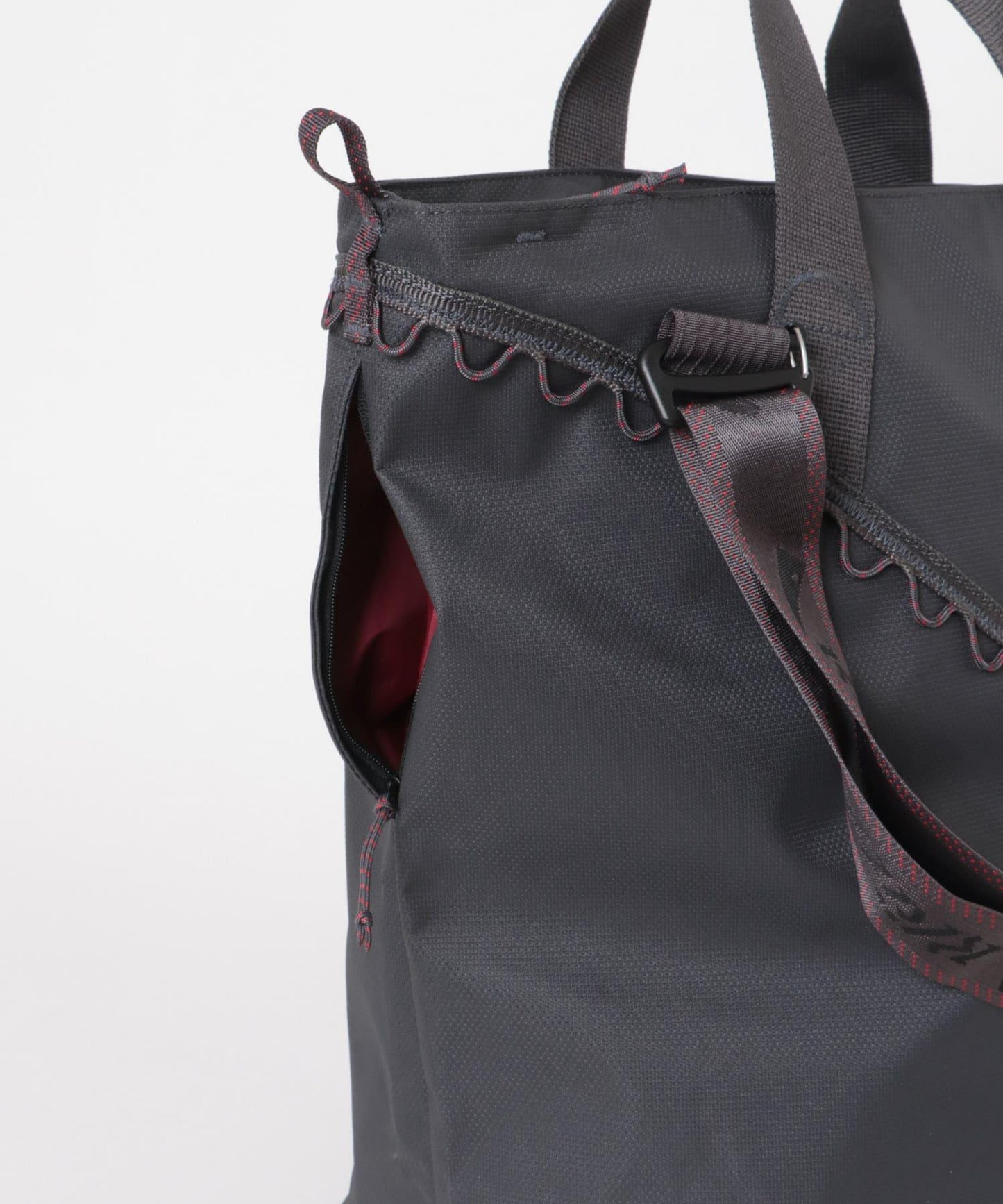 KLATTERMUSEN BAGGI BAG 22L 包