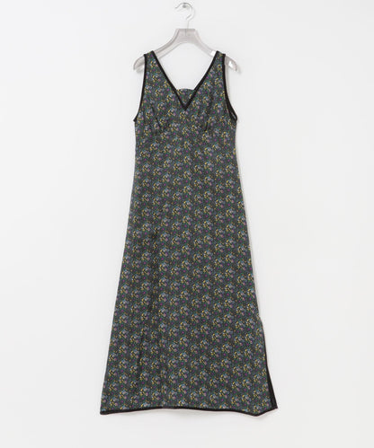 NOMARHYTHM TEXTILE 小碎花吊帶連衣裙