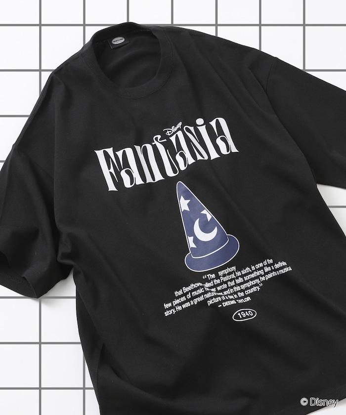 ファンタジア（幻想曲） 寬鬆前幅印花圓領T恤