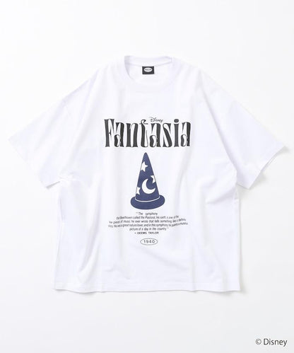 ファンタジア（幻想曲） 寬鬆前幅印花圓領T恤