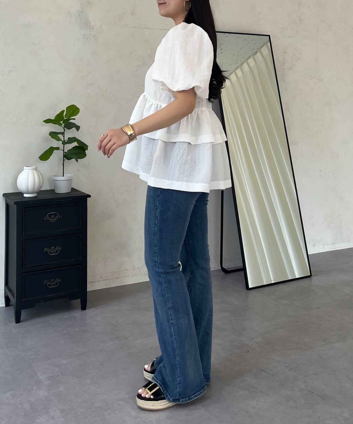 閃亮雙層荷葉邊 荷葉擺 泡泡袖 女襯衫