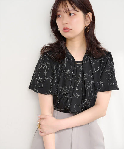 金屬條裝飾 蝴蝶結設計 女襯衫
