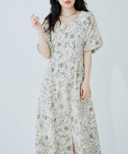 泡泡袖少女風連衣裙
