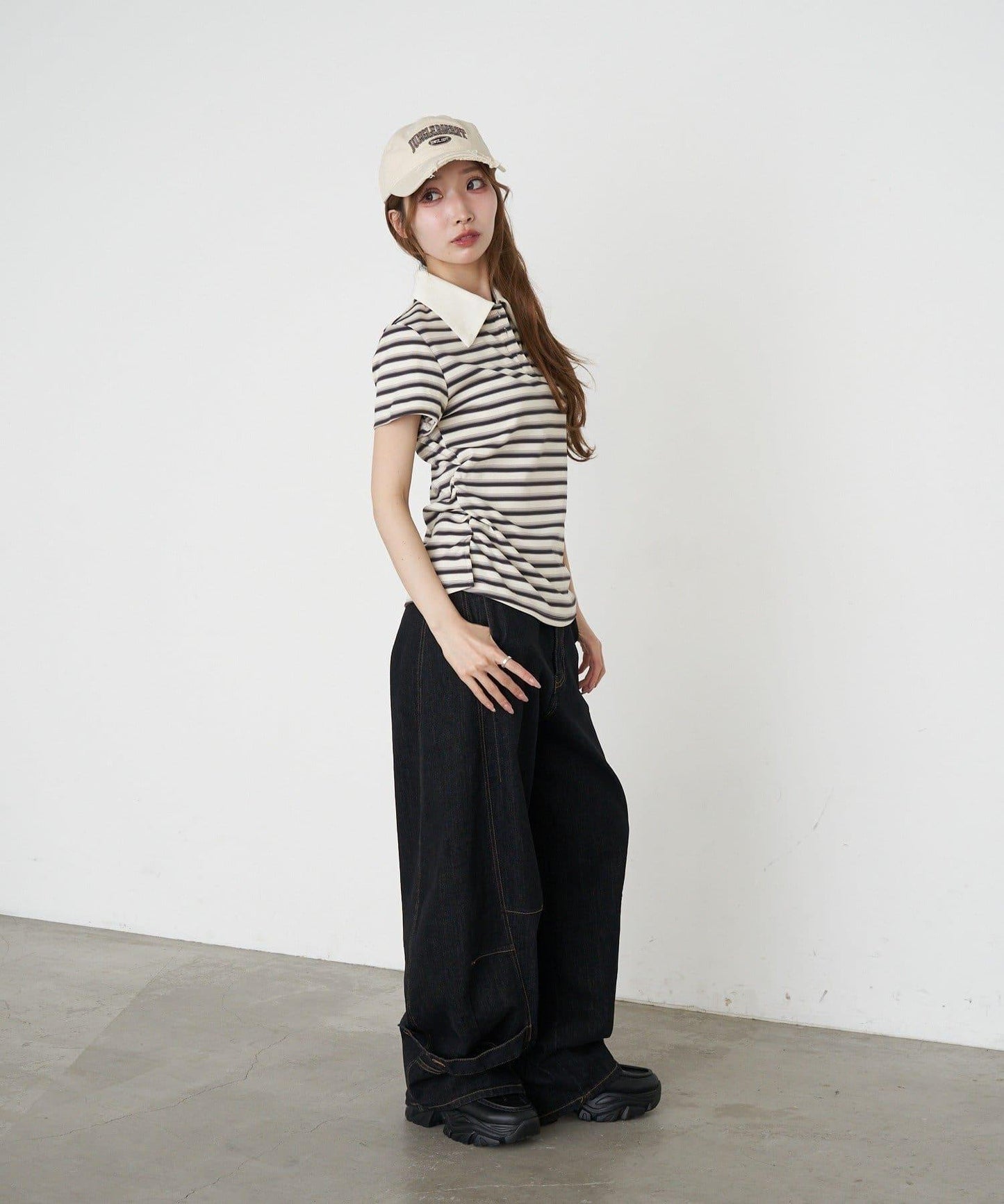 多色條紋 胸部刺繡 短袖 Polo衫