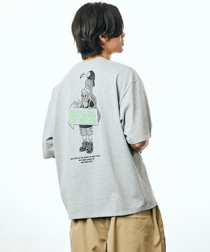 寬鬆版型 後背印花 CAMP MAN T恤