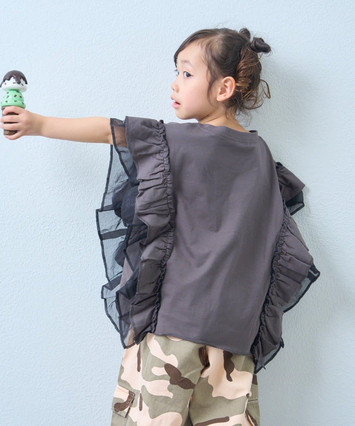 KIDS 拼接薄紗荷葉邊字母印花T恤