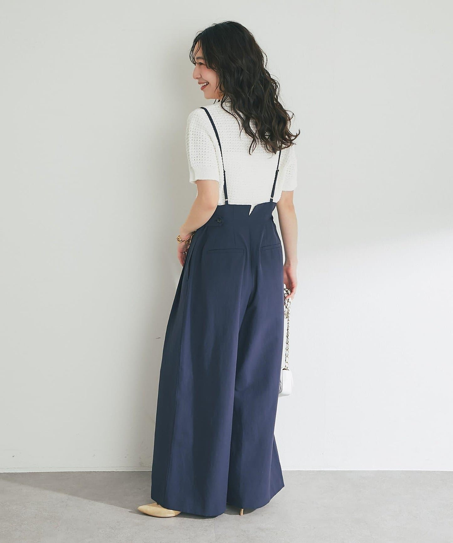 圓潤廓形 紙紗 Polo針織上衣