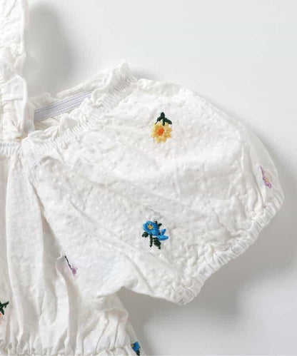 肩部荷葉邊拼接刺繡長款上衣