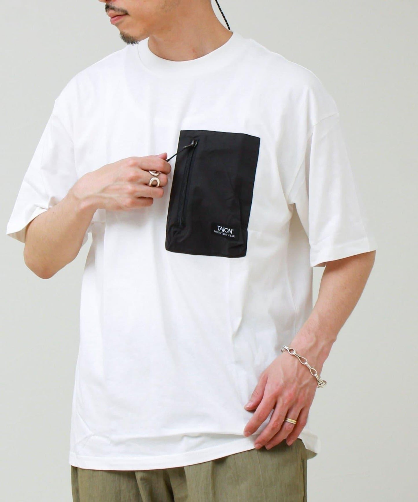 TAION MOUNTAION POCKET T-SH 口袋T恤