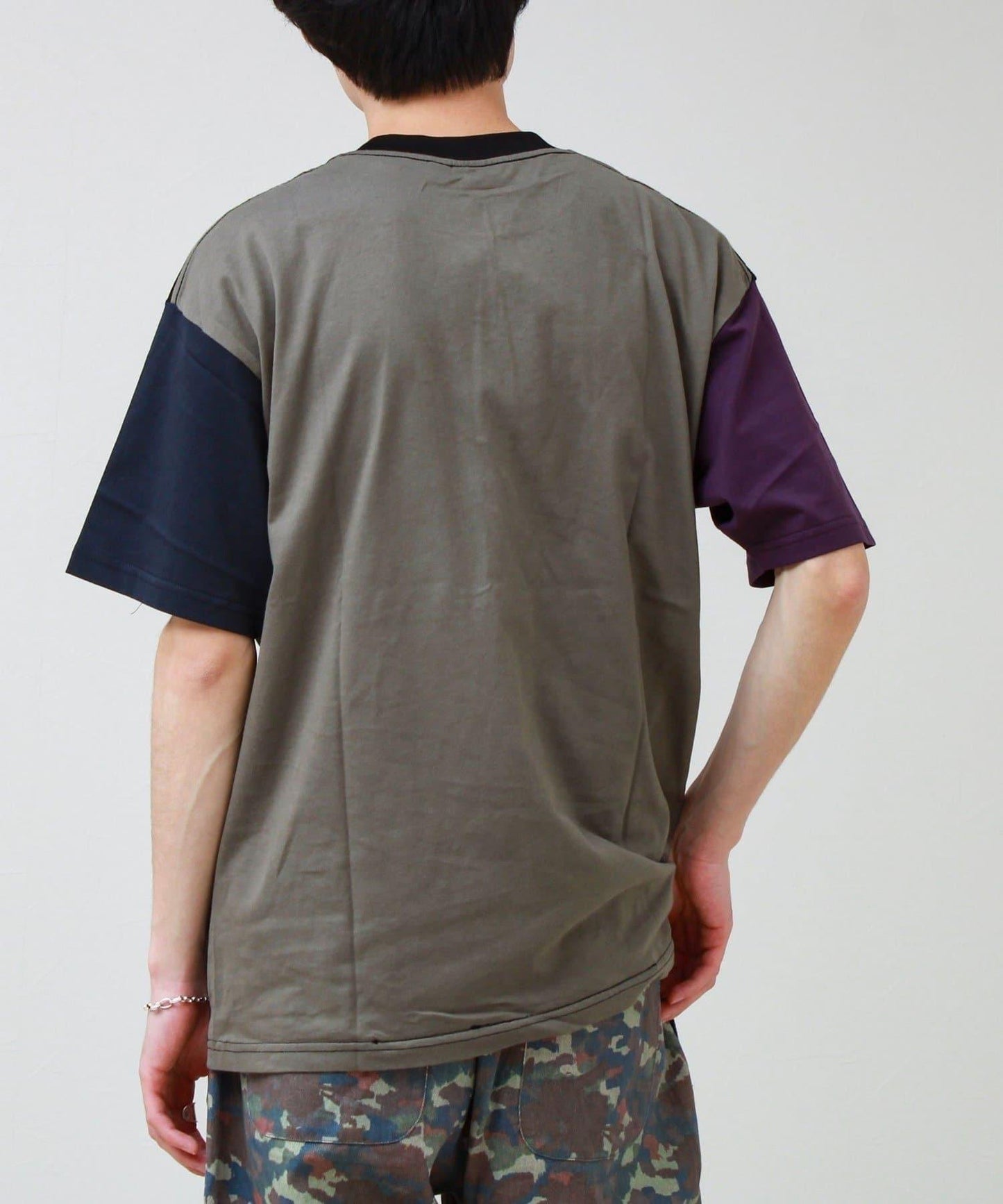 TAION MOUNTAION POCKET T-SH 口袋T恤
