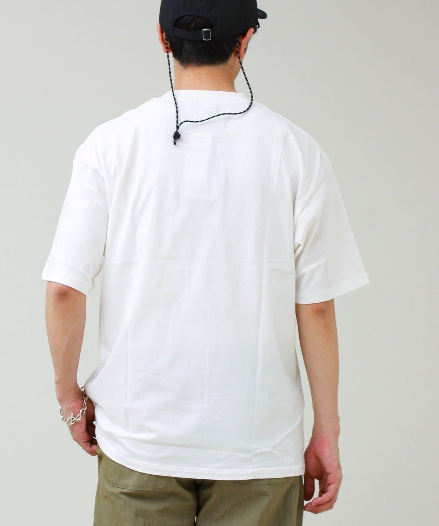 TAION MOUNTAION POCKET T-SH 口袋T恤