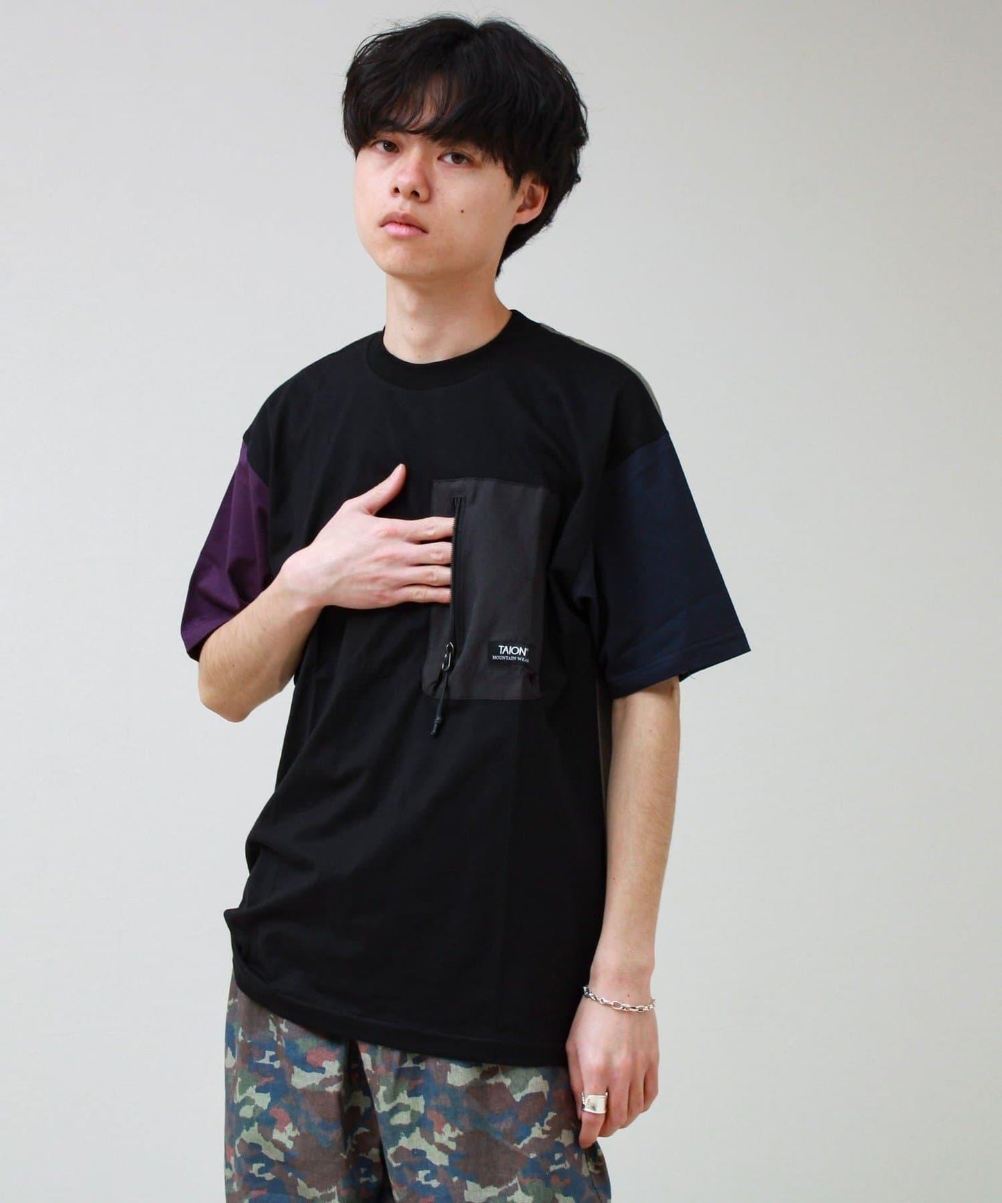 TAION MOUNTAION POCKET T-SH 口袋T恤