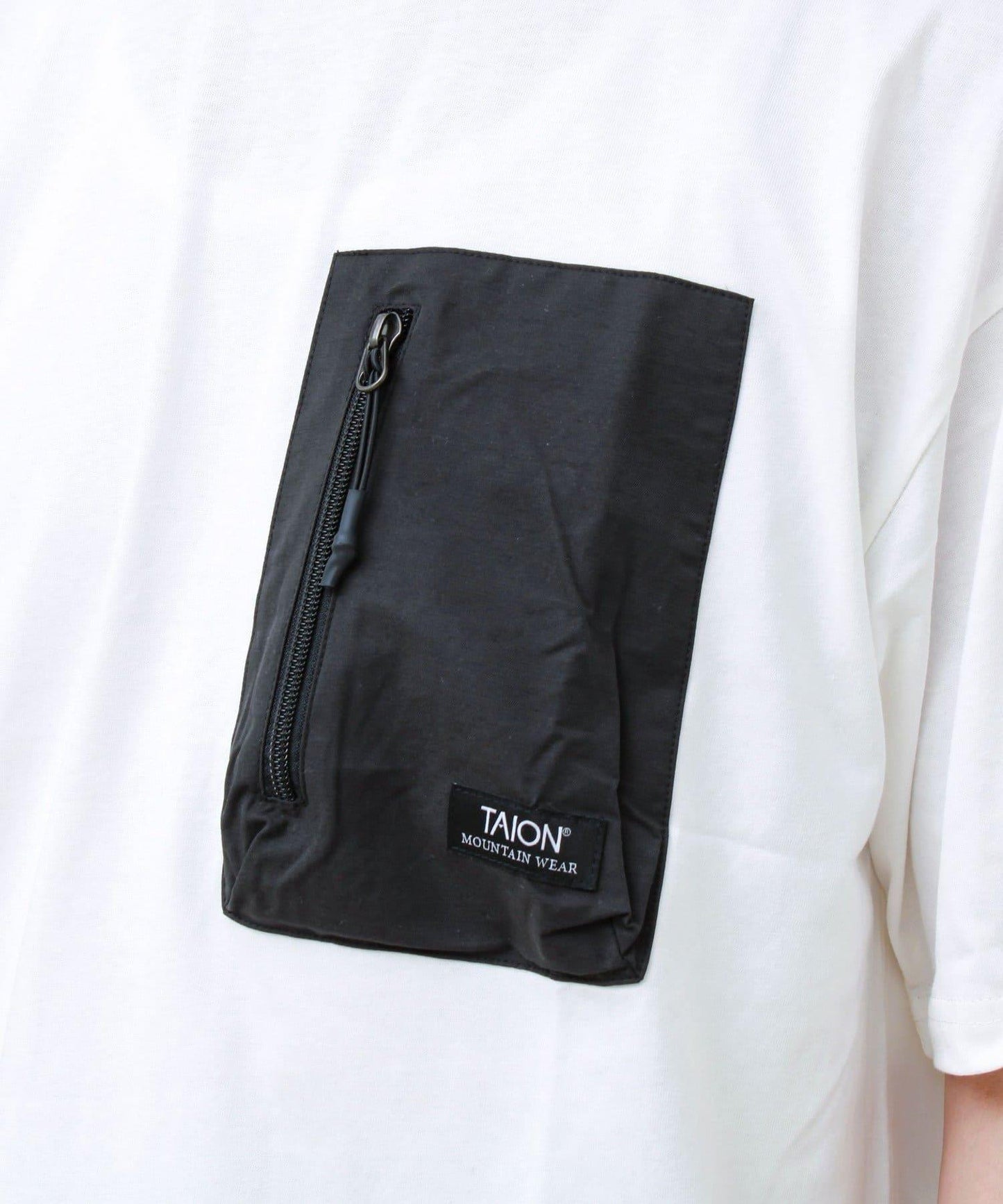 TAION MOUNTAION POCKET T-SH 口袋T恤