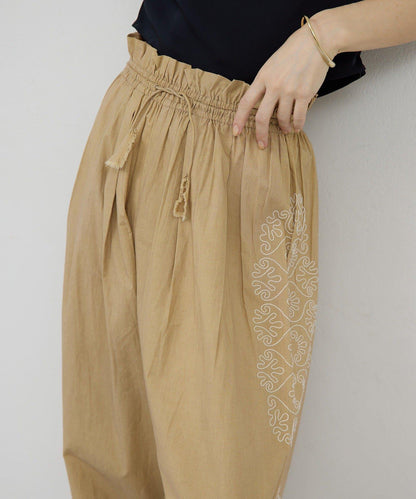 Dhritië 側邊刺繡 褲子