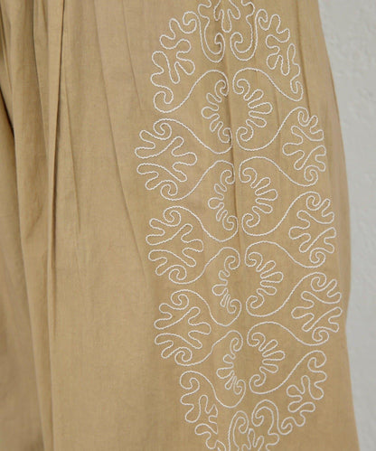 Dhritië 側邊刺繡 褲子