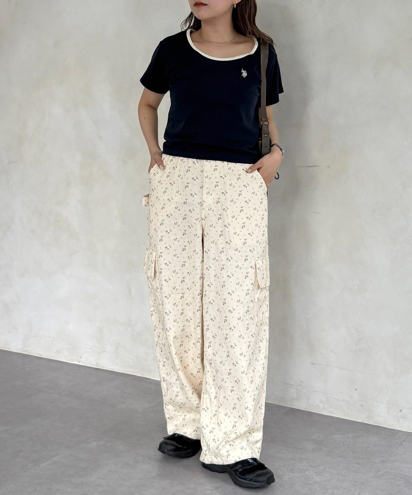 混色休閒籃紋褲子