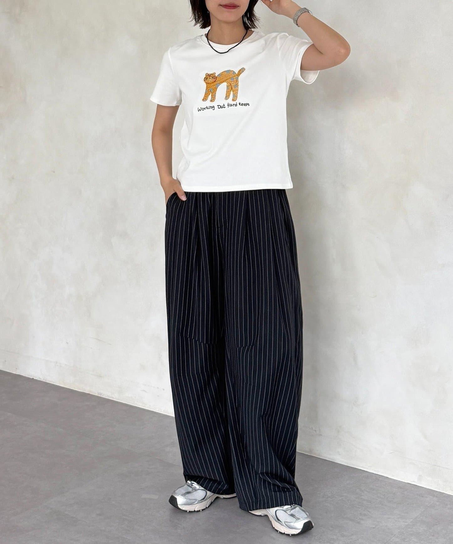 貓刺繡T恤