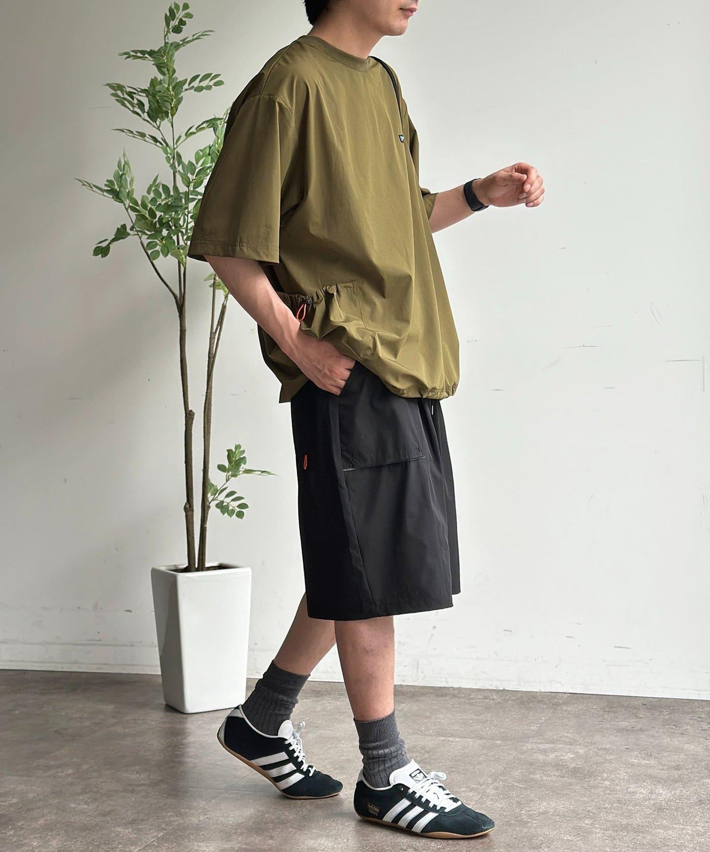 彈力尼龍套頭套裝