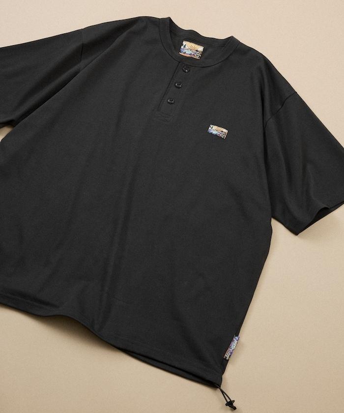 FREAK'S STORE for BEACH & FES リラックスフィット ワンポイントロゴ スピンドル ヘンリーネックTシャツ