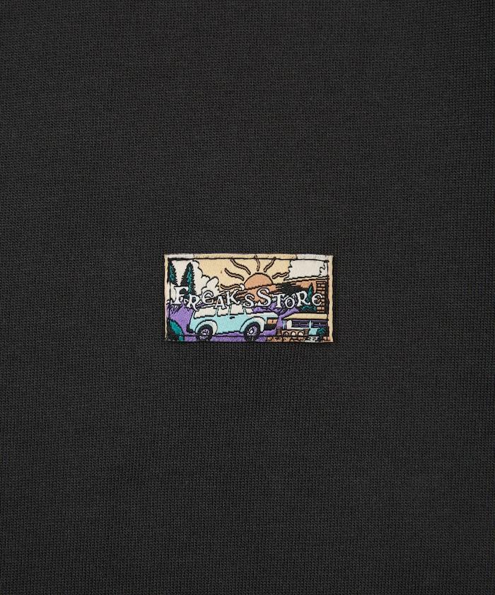 FREAK'S STORE for BEACH & FES リラックスフィット ワンポイントロゴ スピンドル ヘンリーネックTシャツ