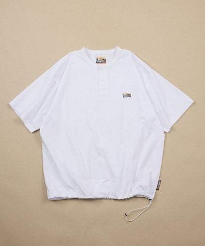 FREAK'S STORE for BEACH & FES リラックスフィット ワンポイントロゴ スピンドル ヘンリーネックTシャツ