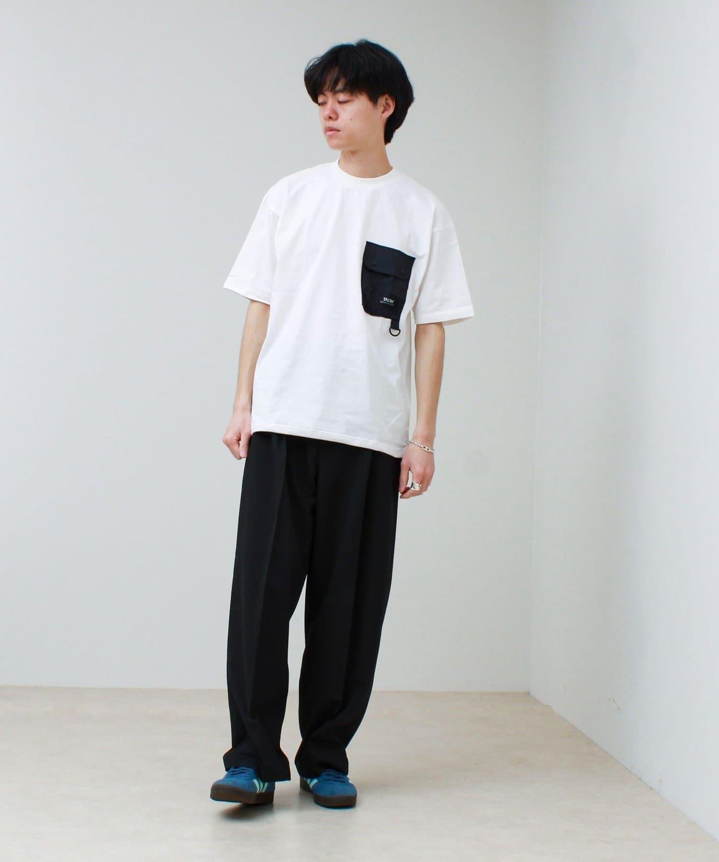 TAION MOUNTAION FRAP 口袋T恤