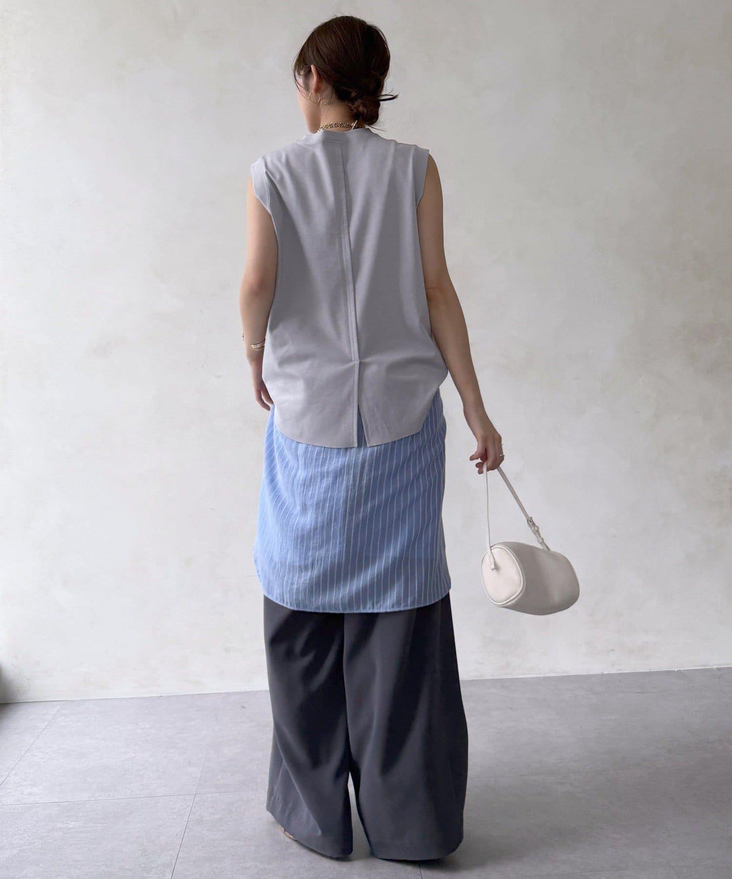 下襬拼接無袖套頭上衣