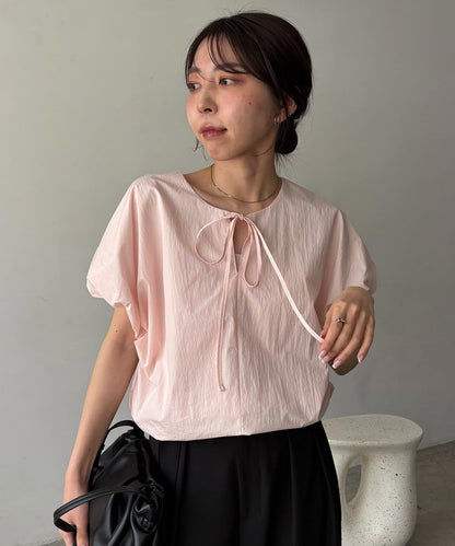 泡泡袖 蝴蝶結 設計 女襯衫（新色粉色）
