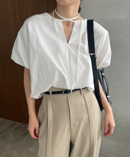 泡泡袖 蝴蝶結 設計 女襯衫（新色粉色）