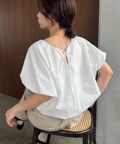 泡泡袖 蝴蝶結 設計 女襯衫（新色粉色）