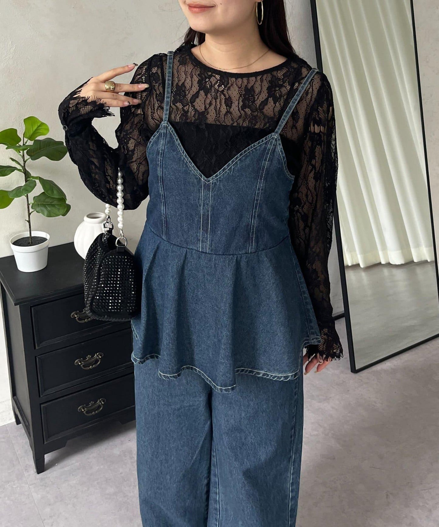 可兩穿袖設計扇貝邊蕾絲女襯衫