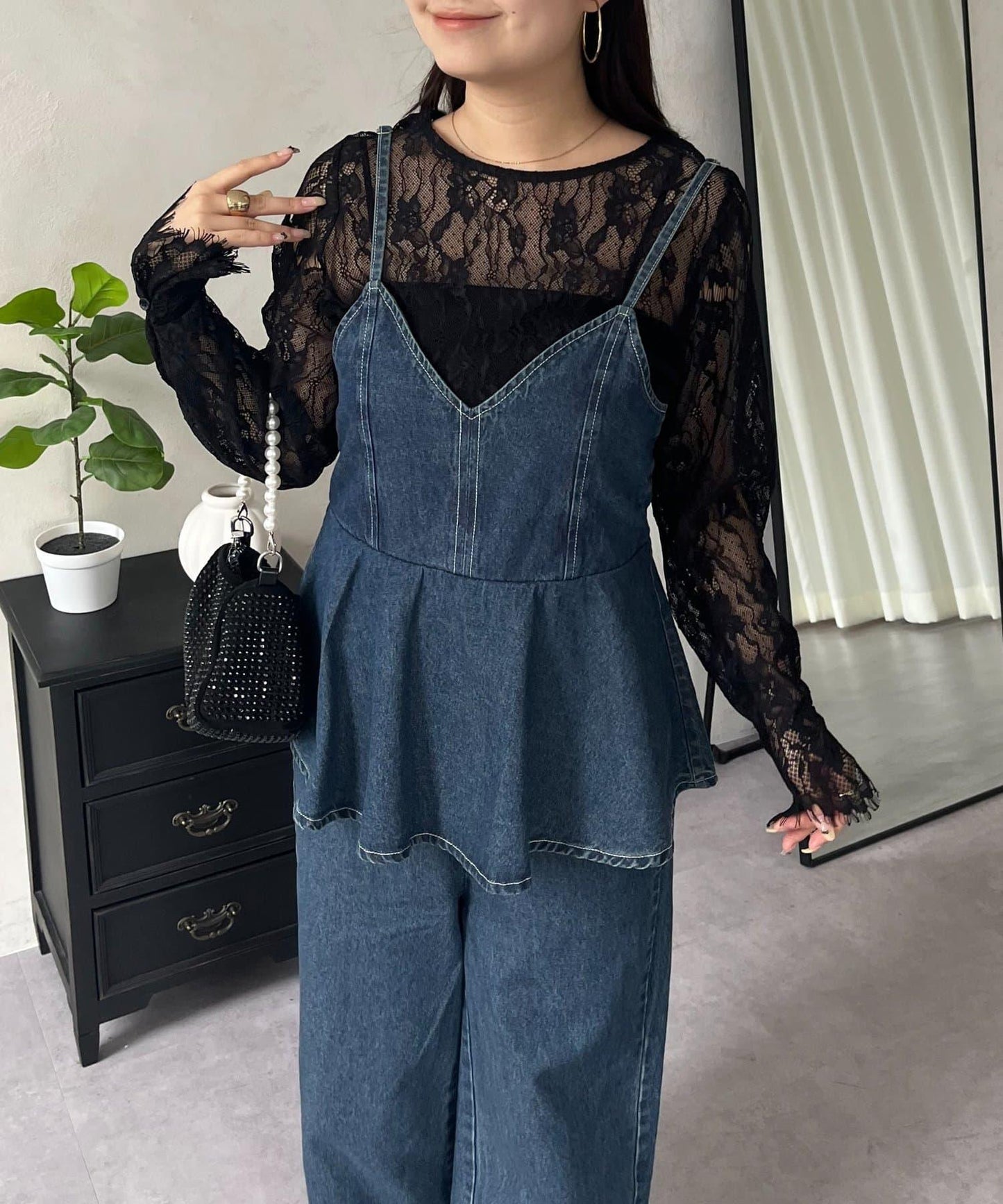 可兩穿袖設計扇貝邊蕾絲女襯衫