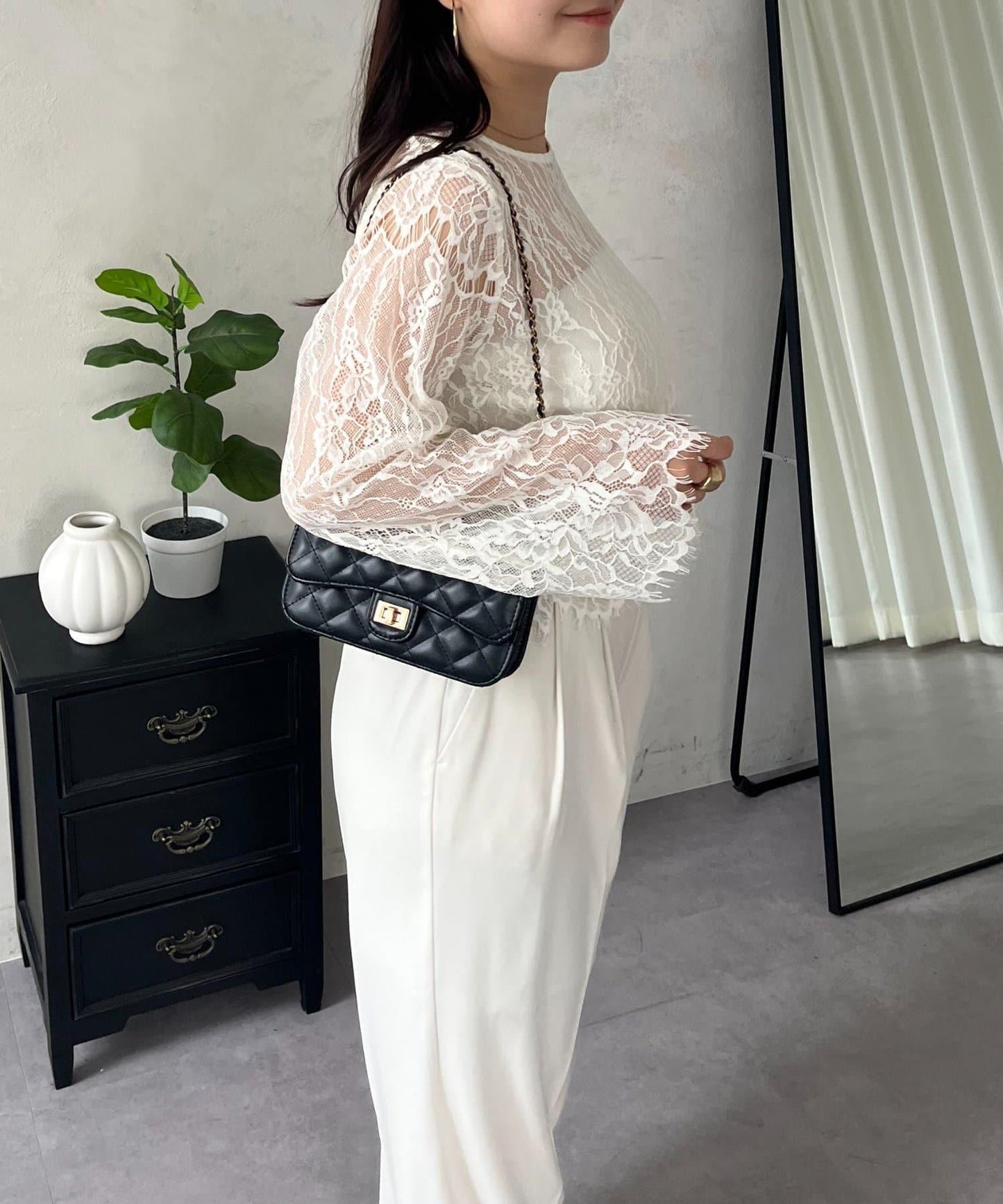 可兩穿袖設計扇貝邊蕾絲女襯衫