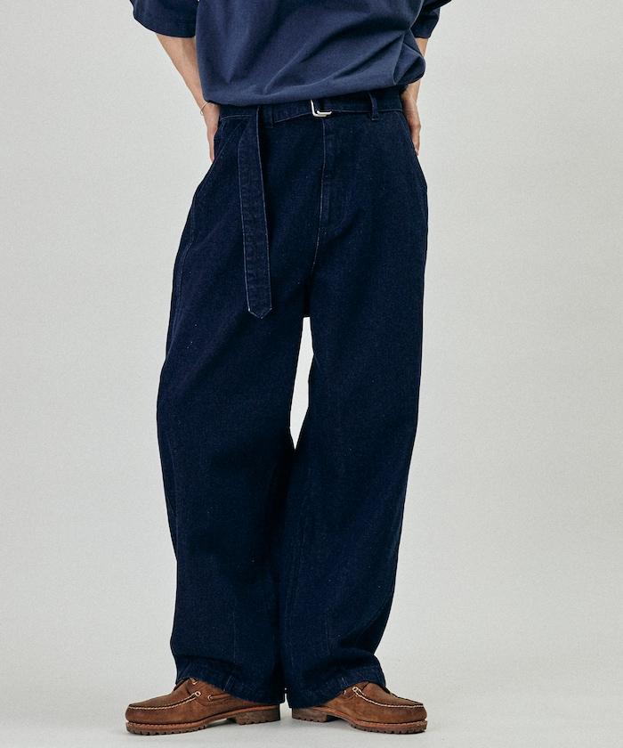 BELTED WIDE DENIM 腰帶設計闊腿牛仔褲
