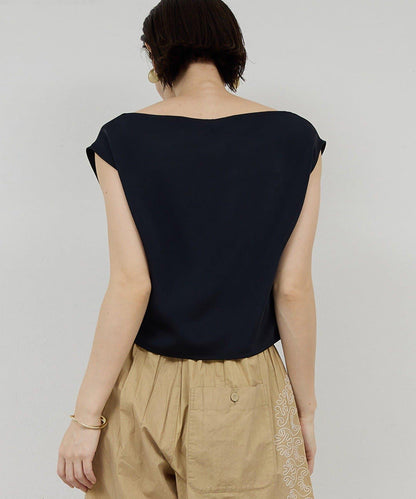 緞面單肩設計襯衫