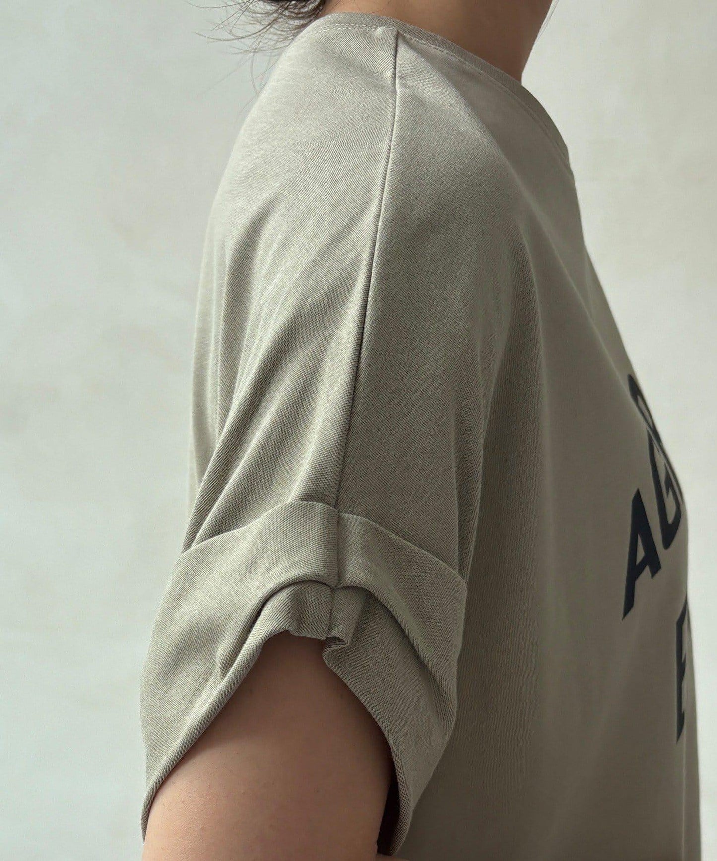 AGREABLE logo TEE 短袖T恤