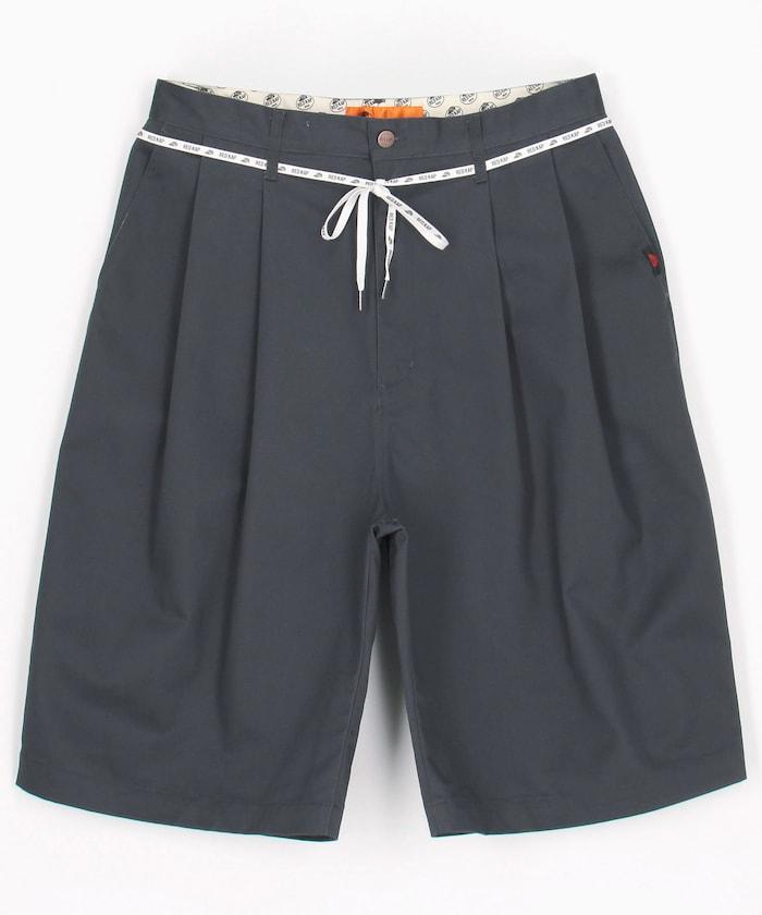 雙褶寬鬆 BAGGY 休閒短褲（レッドキャップ聯名款）