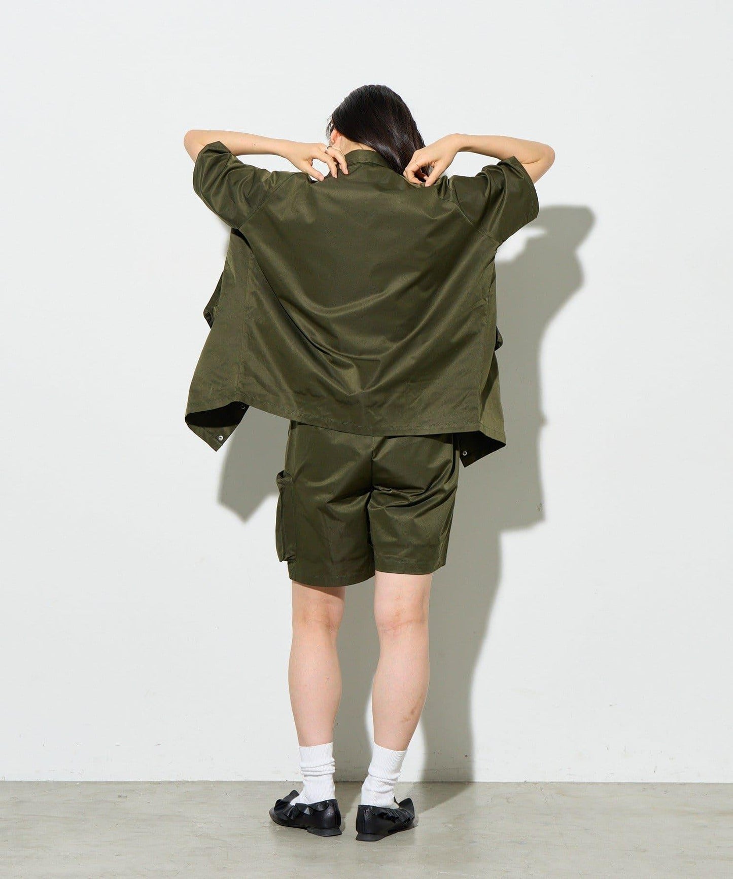 B-DAY STORE 大口袋設計襯衫