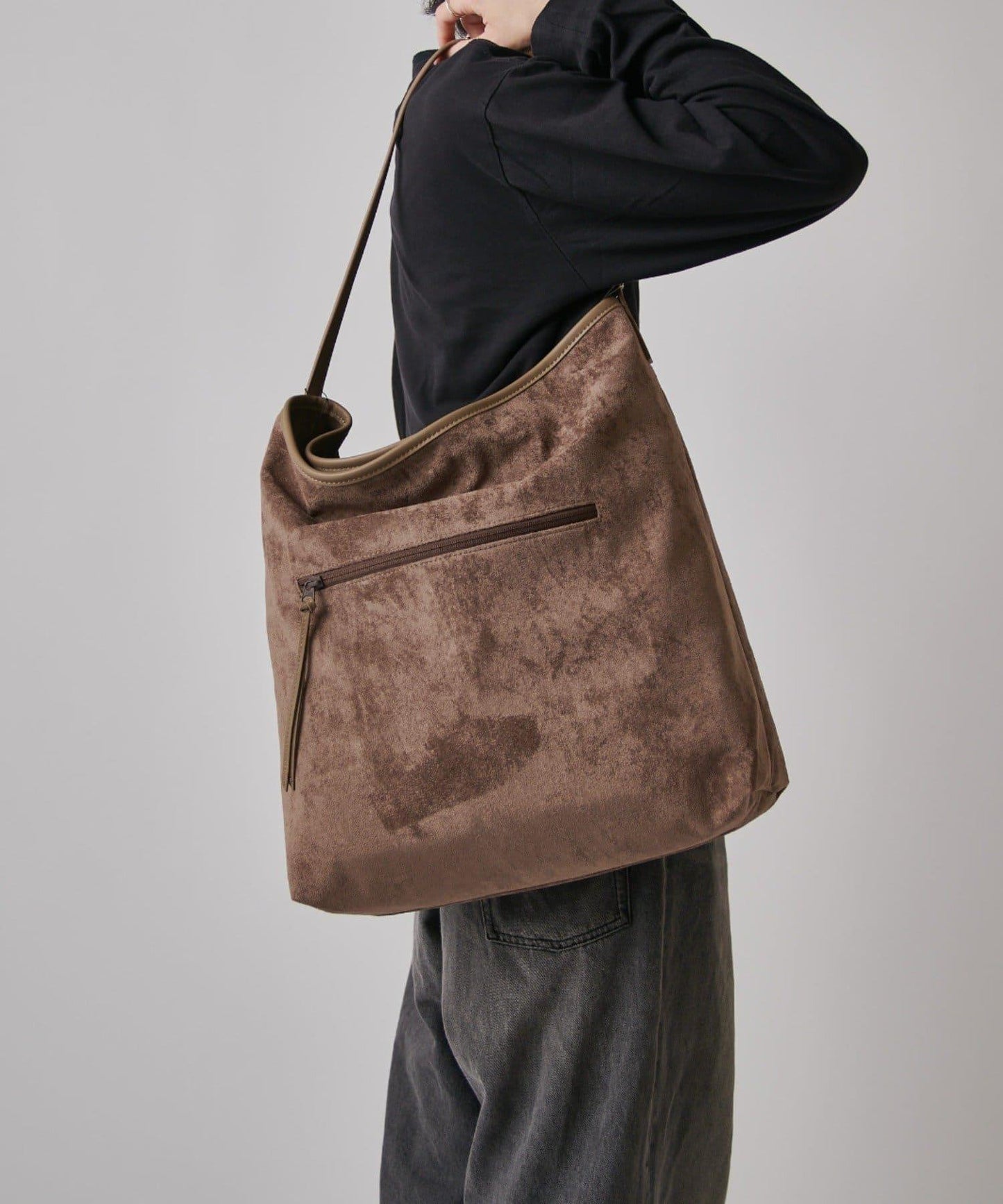 麂皮褶襉 Un coeur suede drape one shoulder 單肩包