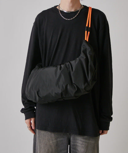 SML code Croissant Shoulder 肩包 L款
