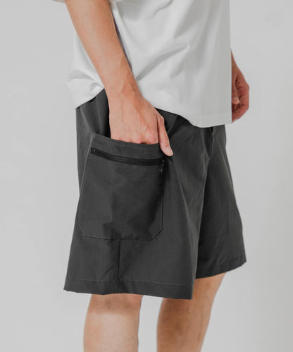 COOL DOTS EASY SHORTS 休閒短褲
