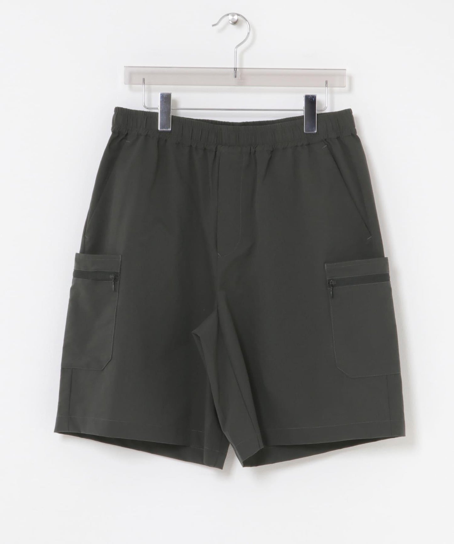 COOL DOTS EASY SHORTS 休閒短褲