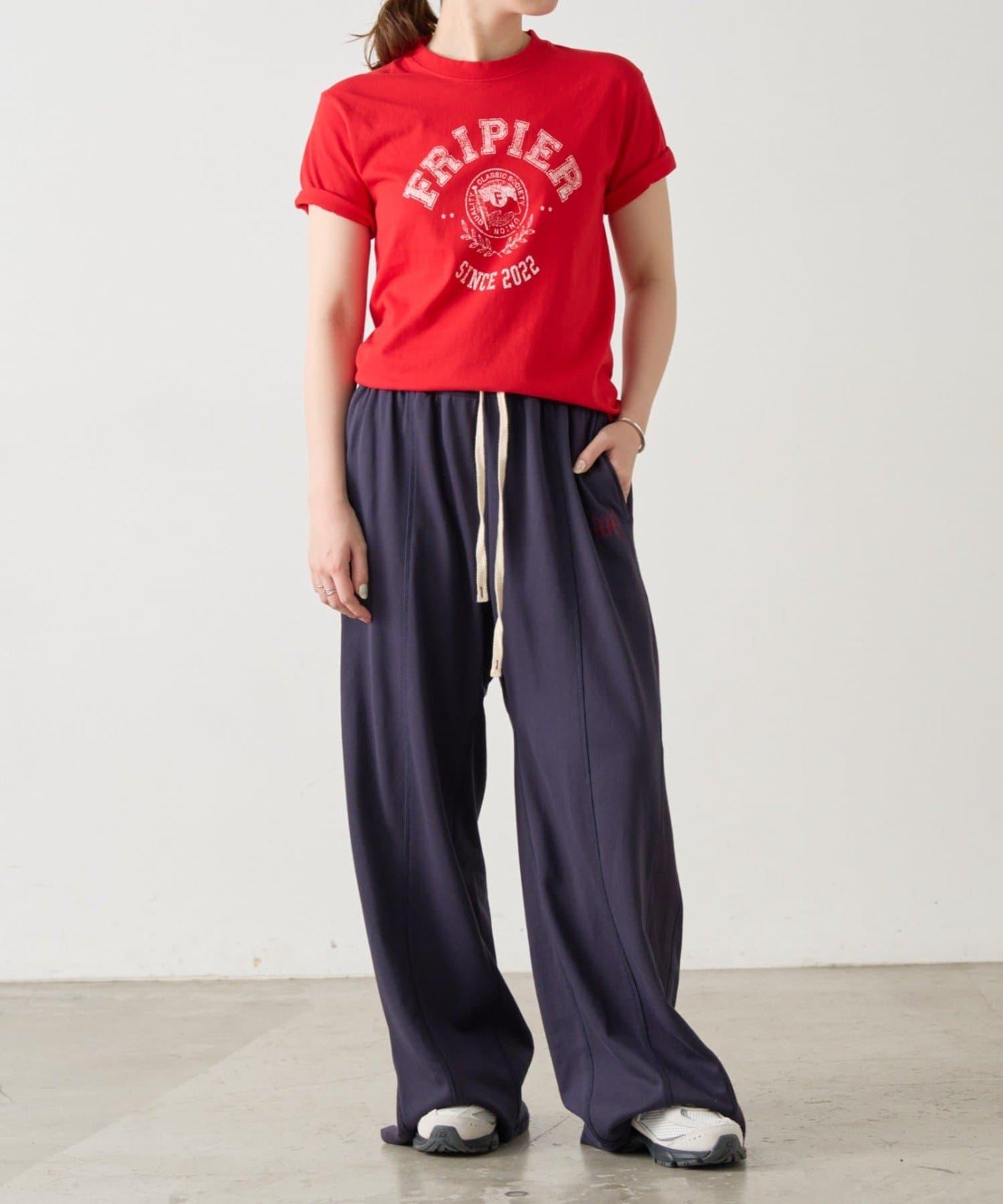 學院印花Tee 《FRIPIER》