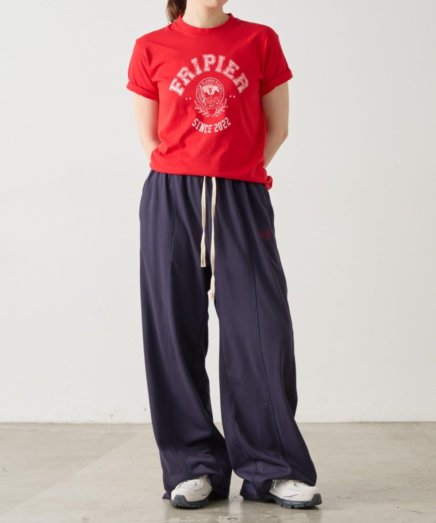 學院印花Tee 《FRIPIER》