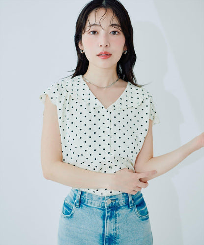 寬鬆復古波浪花邊襯衫