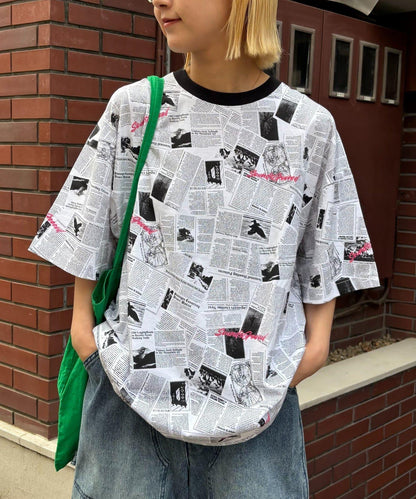 SOUNDS GOOOOD 報紙印花T恤